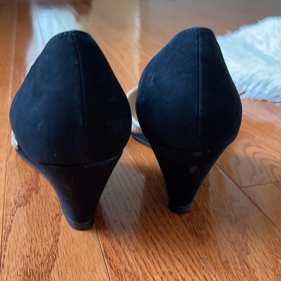 Comfortable and gorgeous wedges , size 8 - Picture 3 of 6